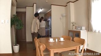 Striking busty minx Erika Masuwaka has her juice copher fiercely plowed