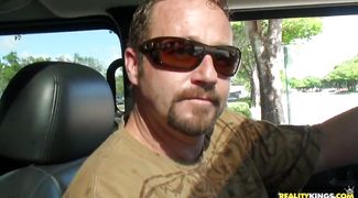 Breathtaking hottie Addison Oriley gives a naked blowjob