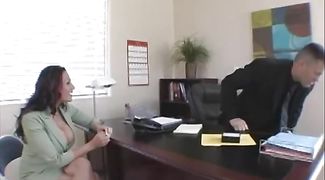 Lustful brunette woman Ava Lauren likes to get male